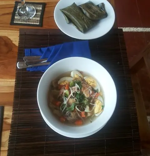 Bananaleaf Hostal