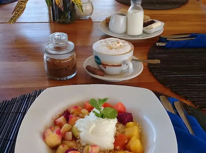 Bananaleaf Hostal